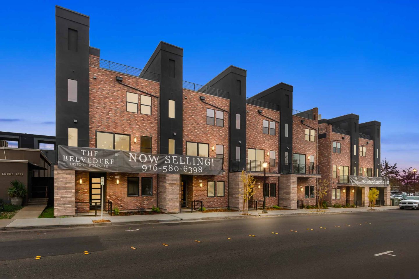 The Belvedere Old Roseville - Sierra Plan Exterior - Dusk
