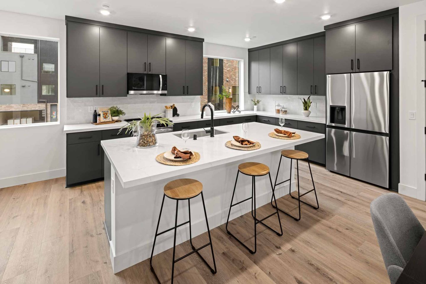 The Belvedere Old Roseville - Sierra Plan Interior - Dark