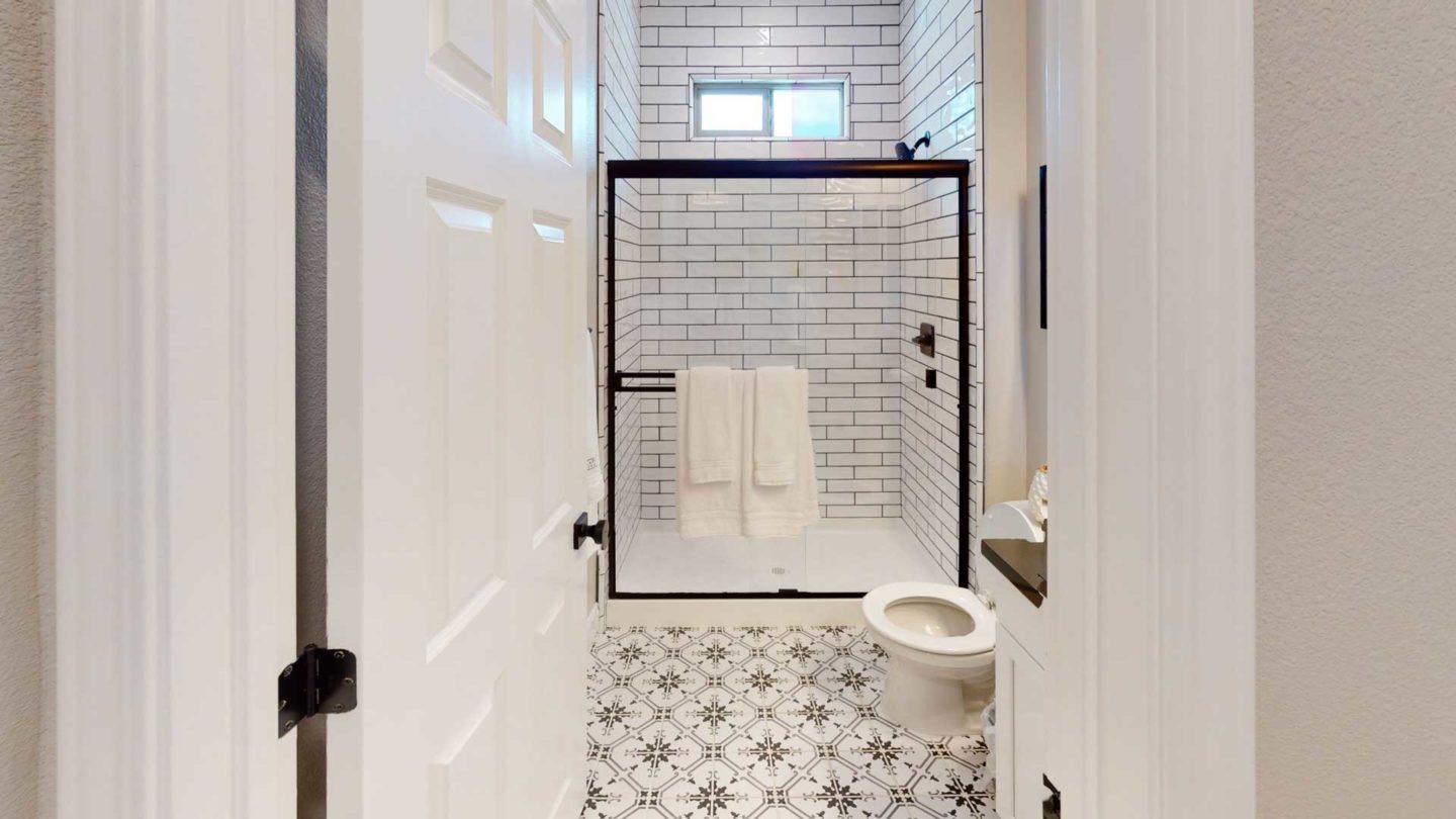 Parkview-Model-Bathroom-2-1920 Parkview Elk Grove - Designer Bath